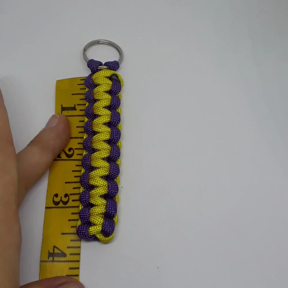 paracord keychain